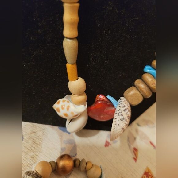 Handmade necklace  - Picture 3 of 16